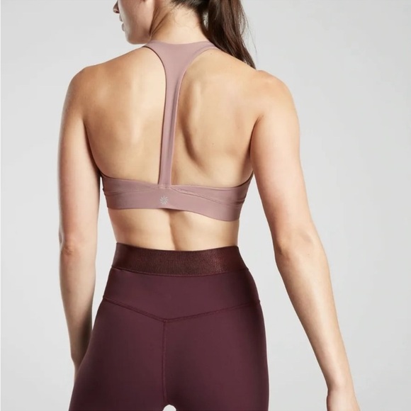 38D/DD Athleta Yin Bra in Mauve Pink with a T-Back. Runs small. EUC. No pads - Picture 2 of 7